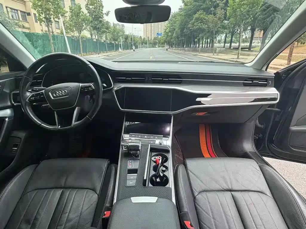Audi A6L — миниатюра 6