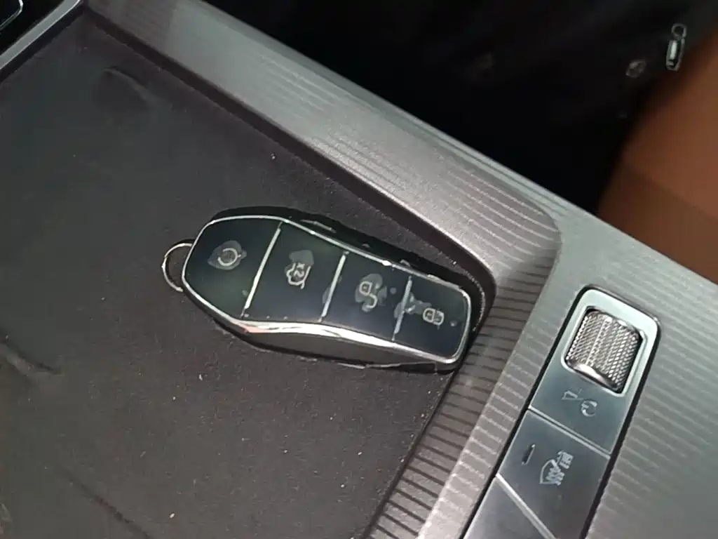 BYD Han L 2025 EV Flagship