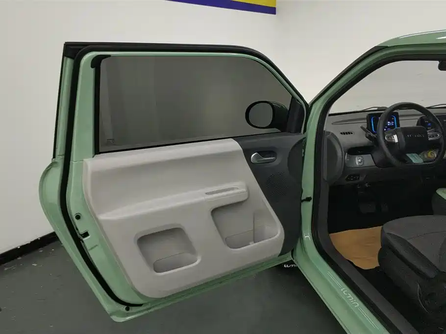 CHANGAN CHANGAN LUMIN