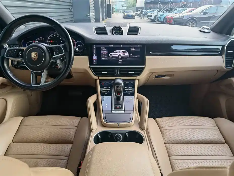 Porsche Cayenne Hybrid — миниатюра 4