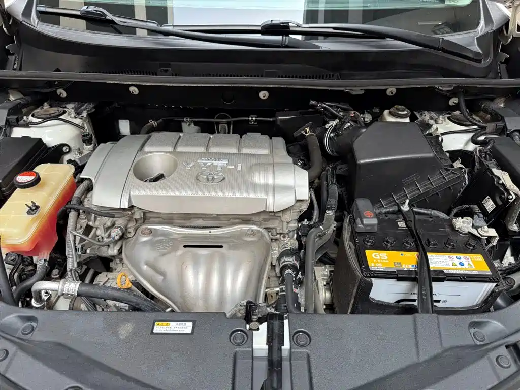 Toyota RAV4 2016 2.5L AT Elite