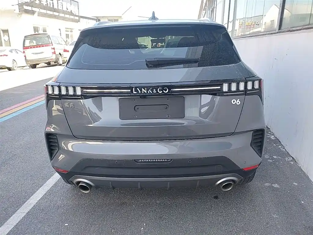 Lynk & Co 06 2023 Remix 1.5T Pro