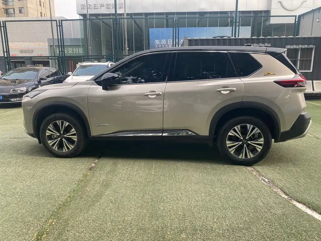 Nissan X-Trail 2023 e-POWER Luxury
