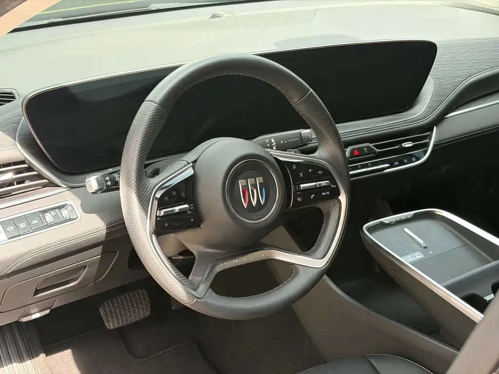 Buick LaCrosse — миниатюра 24
