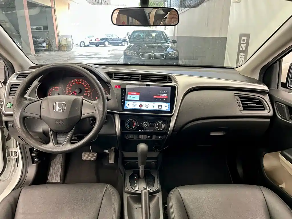 Honda City — миниатюра 8