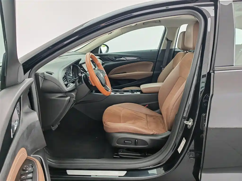 Buick Regal 2022 652T Smart