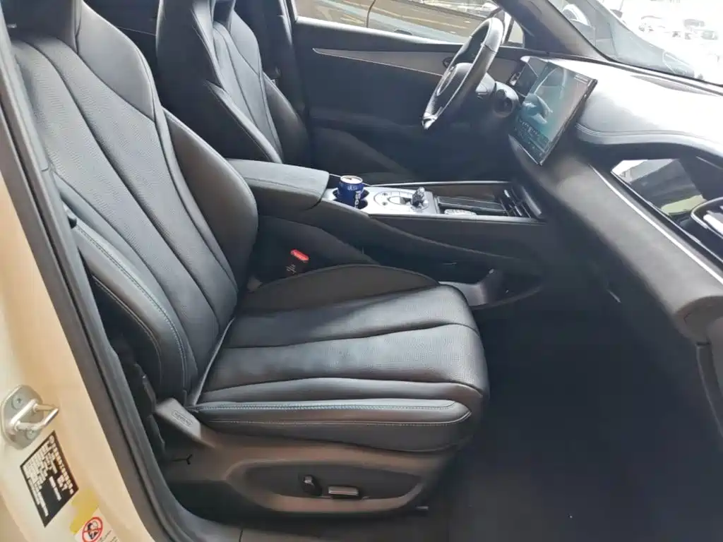 BYD Seal 06 — миниатюра 25