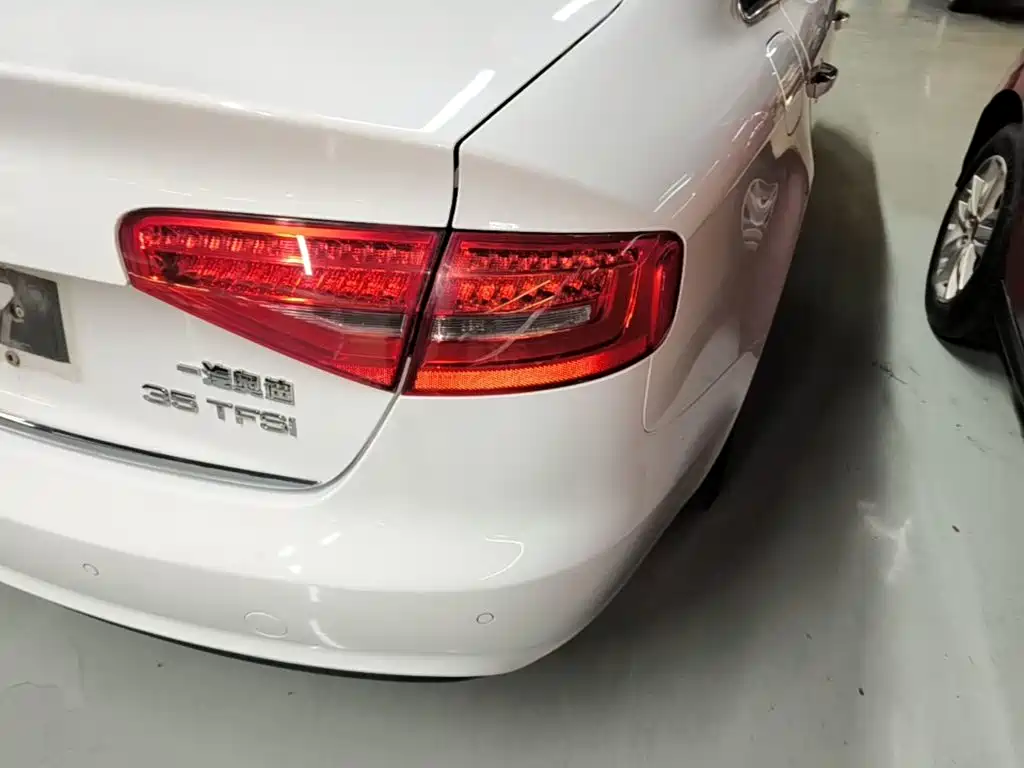 Audi A4L — миниатюра 8