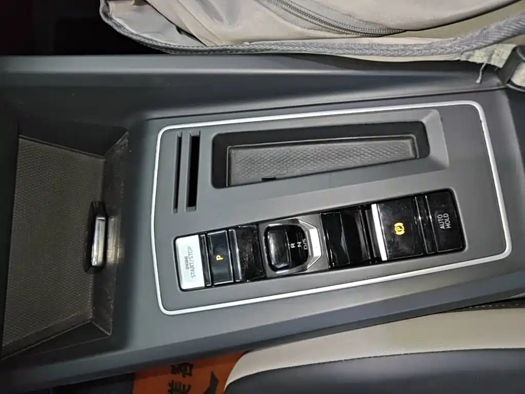 Volkswagen Golf — миниатюра 10