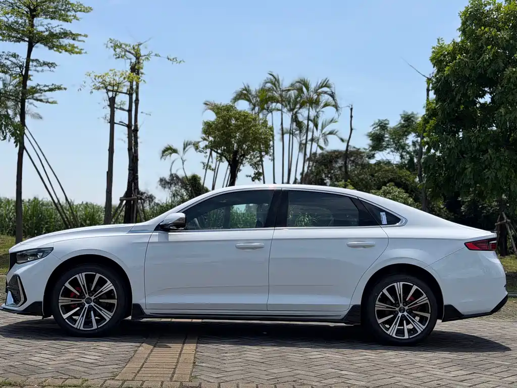 Geely Xingrui — миниатюра 8