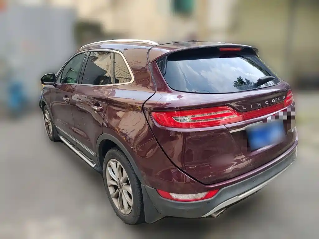 Lincoln MKC — миниатюра 25