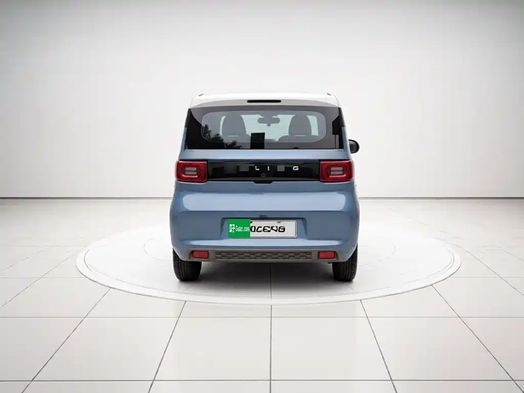Wuling MINIEV — миниатюра 3