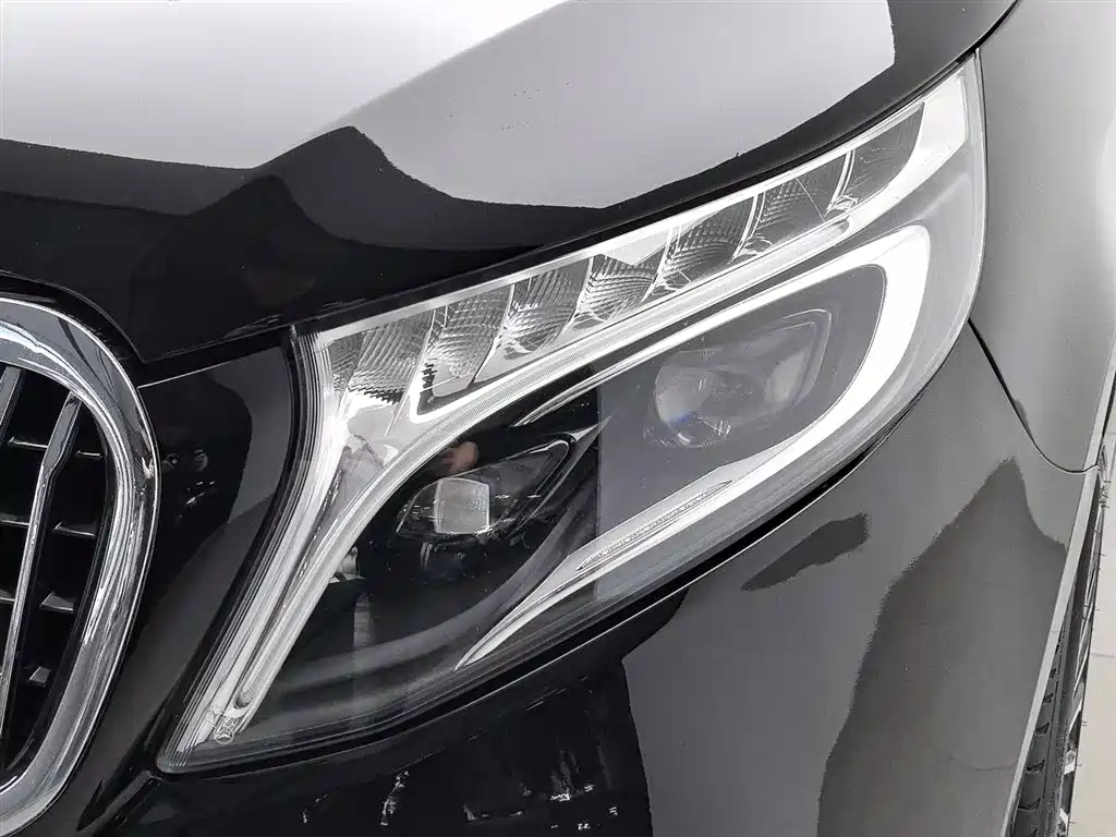 Mercedes-Benz V-Class V 2021 V 260 L Luxury