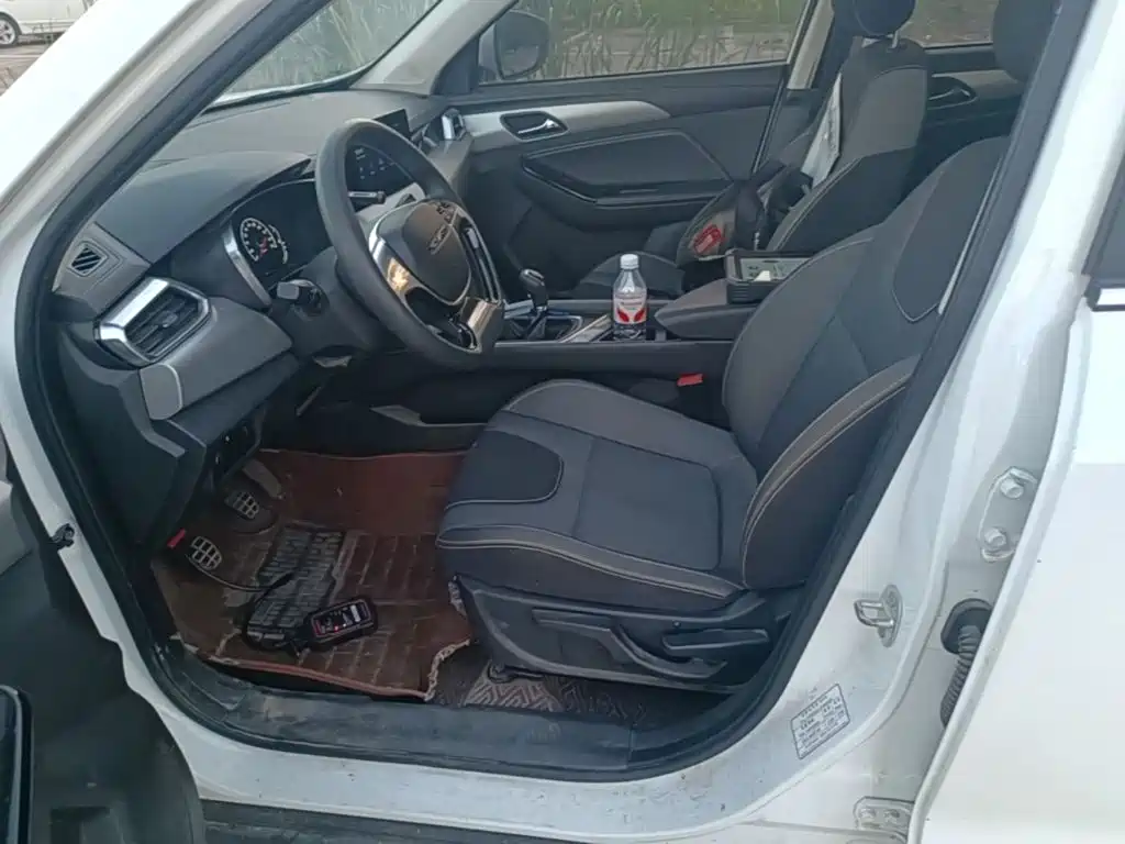BAIC X3 — миниатюра 15