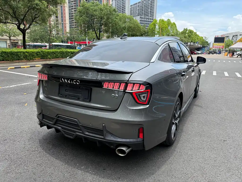Lynk & Co 03 — фотографии объявления, Фото 14