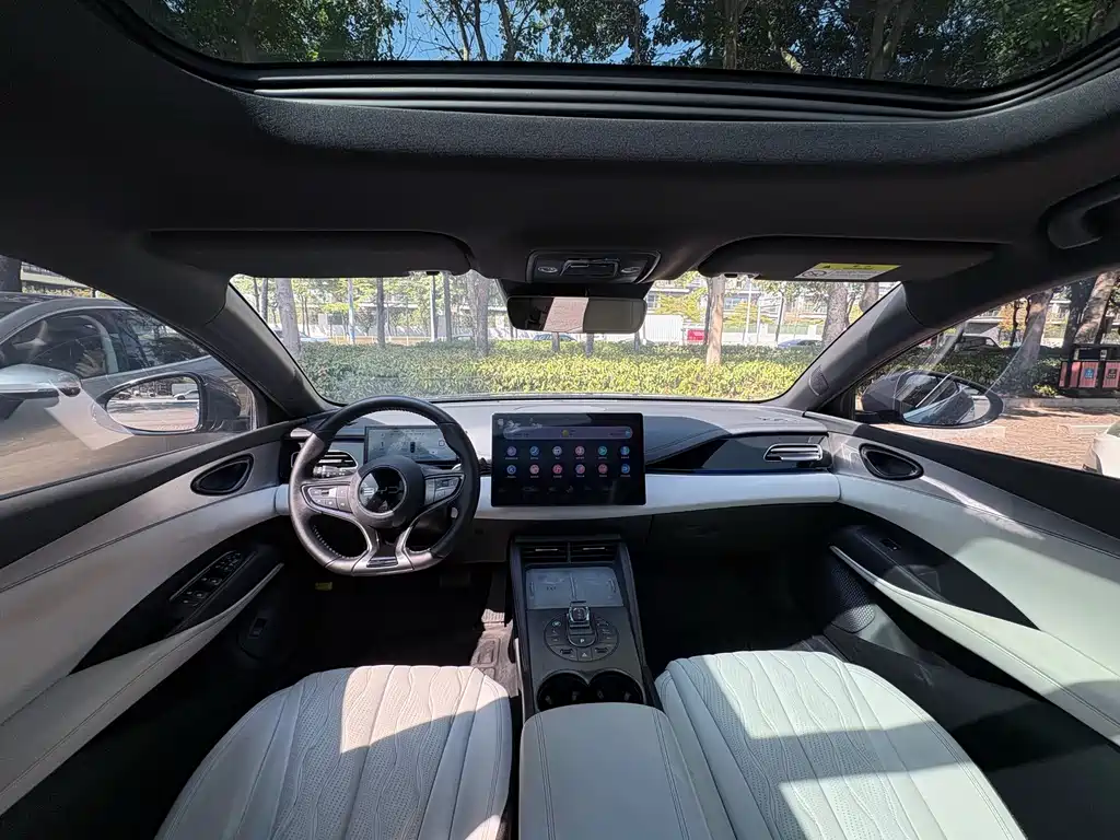 BYD SEAL 06 NEW ENERGY