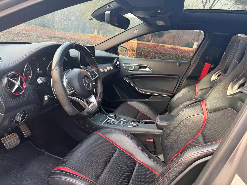 MERCEDES-BENZ A CLASS AMG