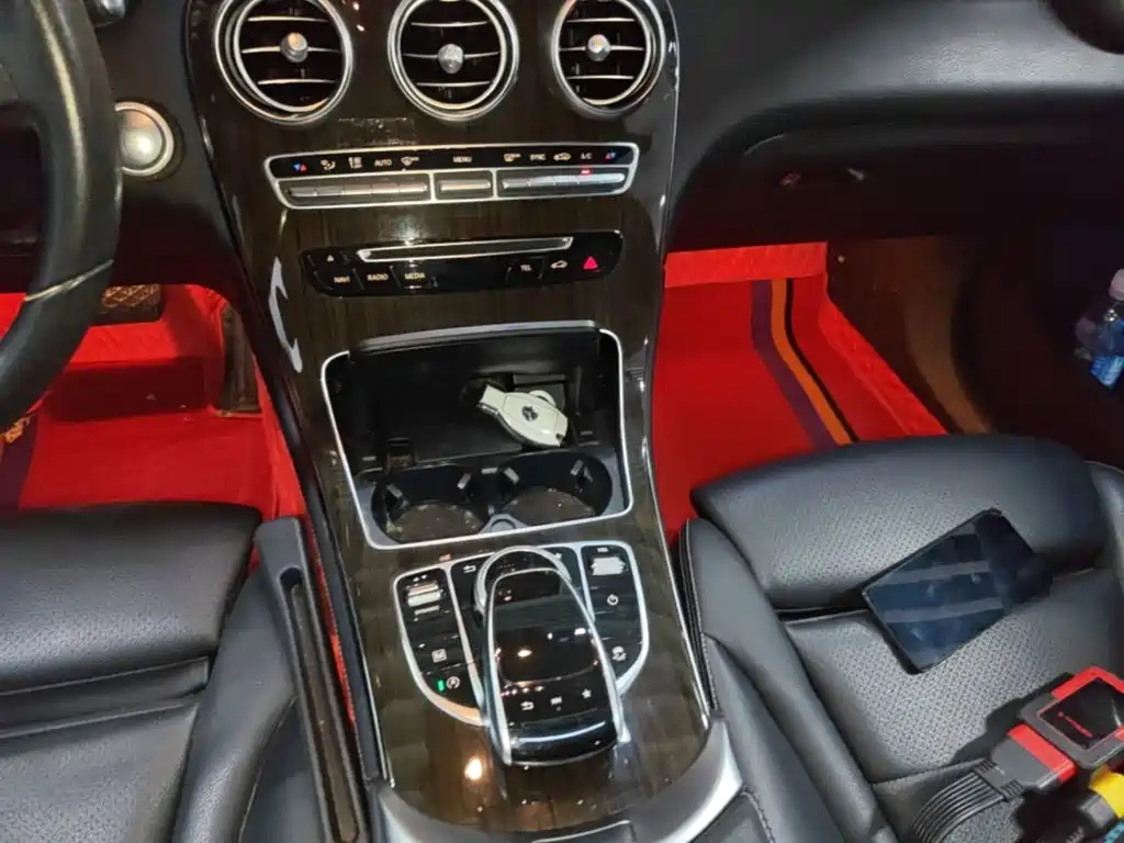 Mercedes-Benz GLC — миниатюра 14