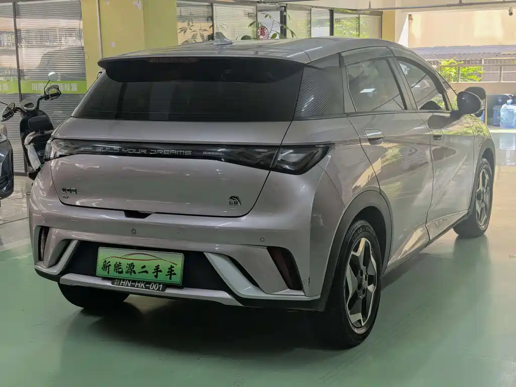 BYD Dolphin - фото 7