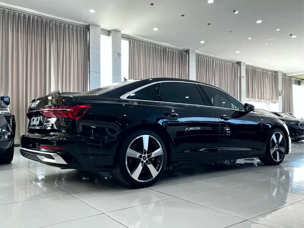 Audi A6L — миниатюра 4