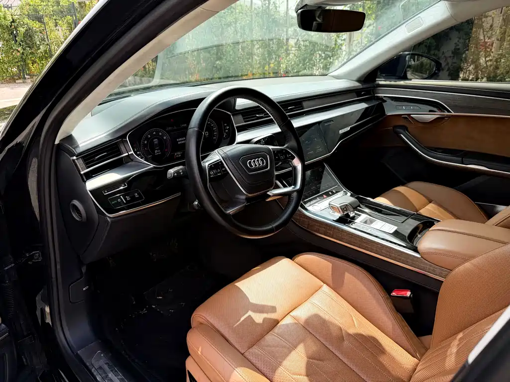 Audi A8 — миниатюра 8
