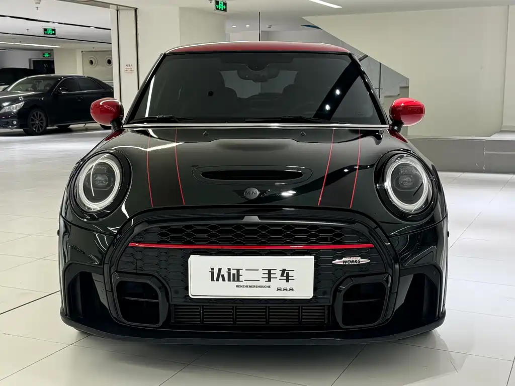 MINI JCW