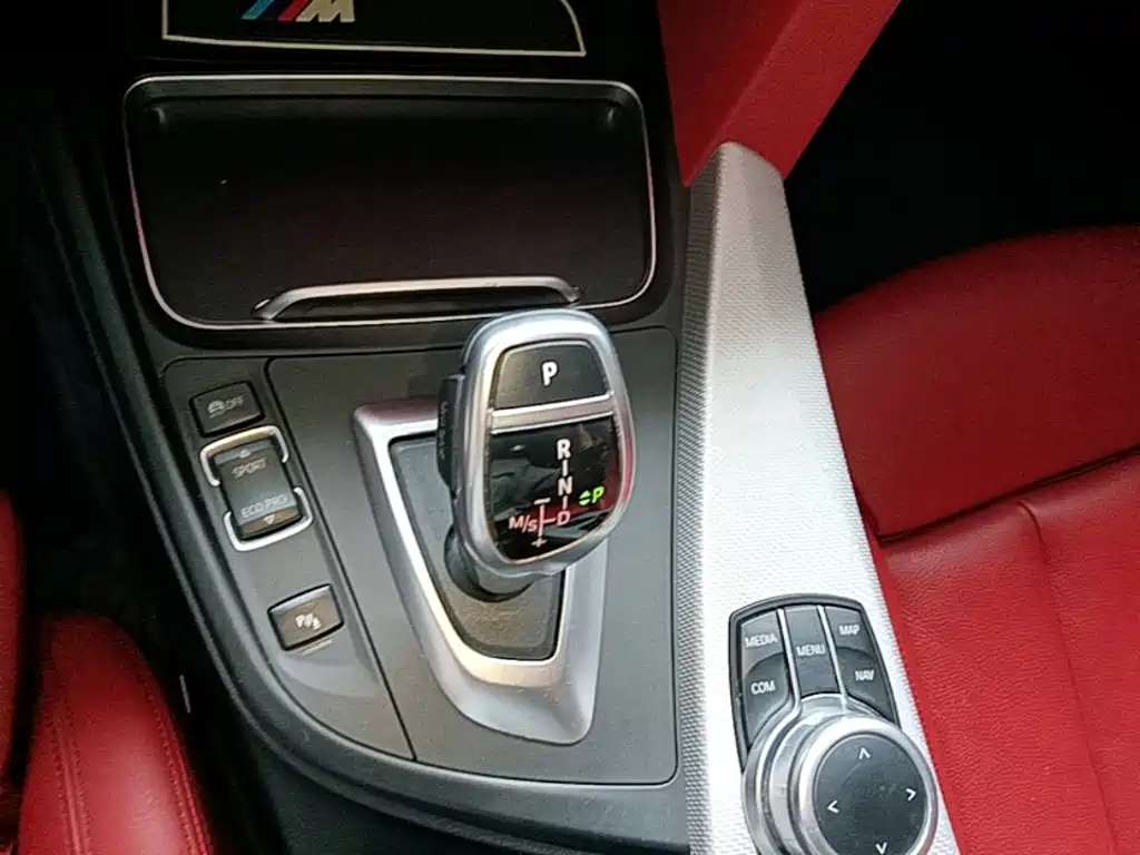 BMW 4 Series — миниатюра 14