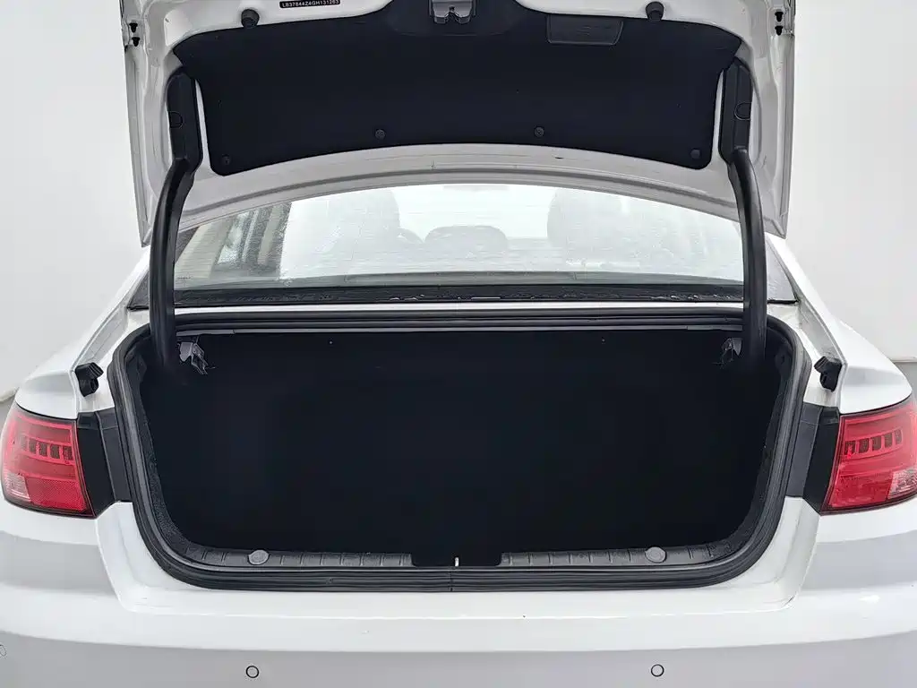 Geely Emgrand GL — миниатюра 16