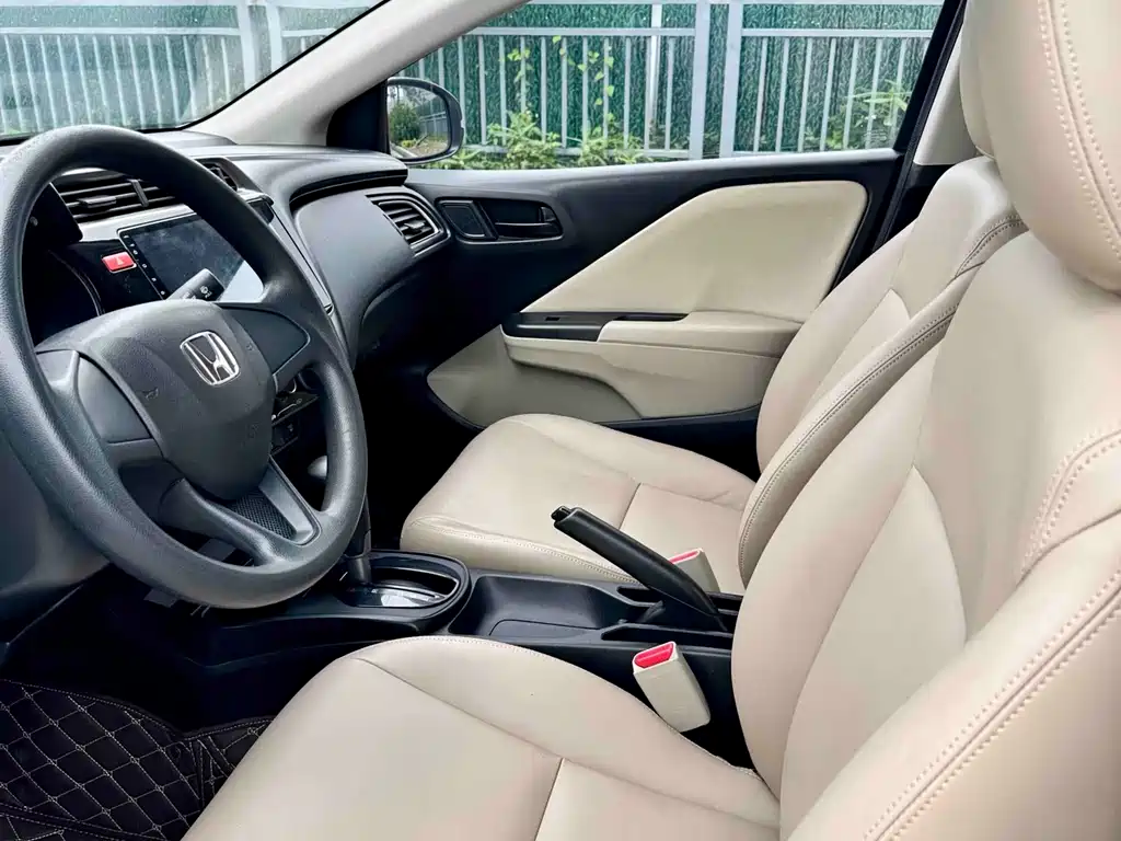 Honda City 1.5L CVT Comfort Edition, фото 8