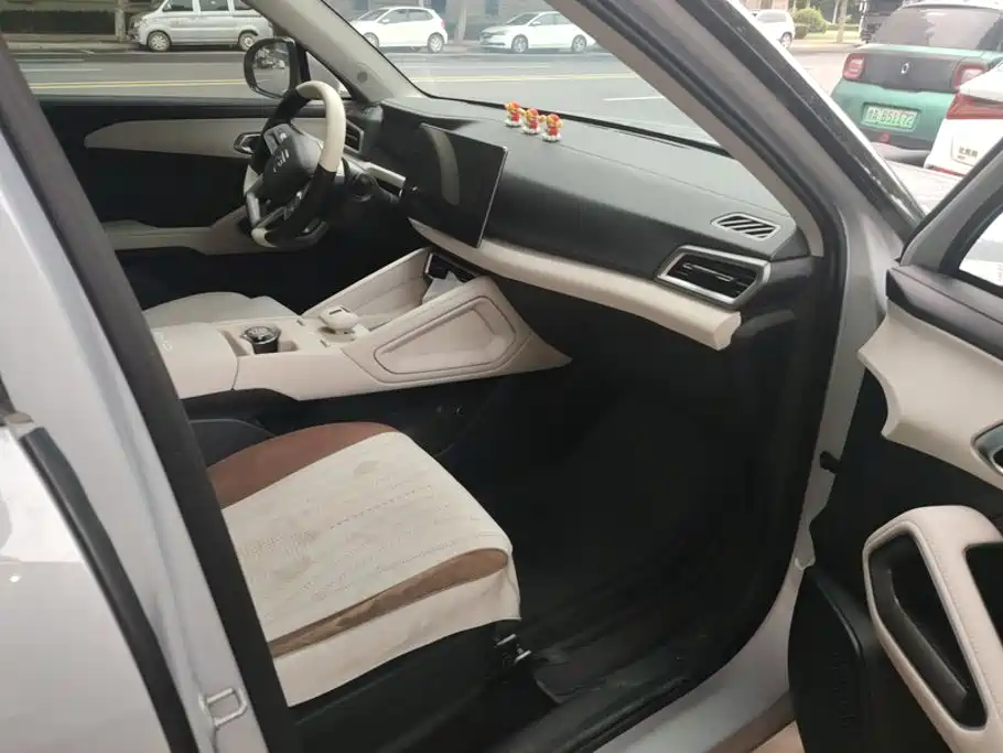 BYD Yuan UP — миниатюра 8