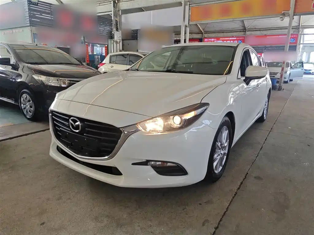 Mazda 3 Axela 2019