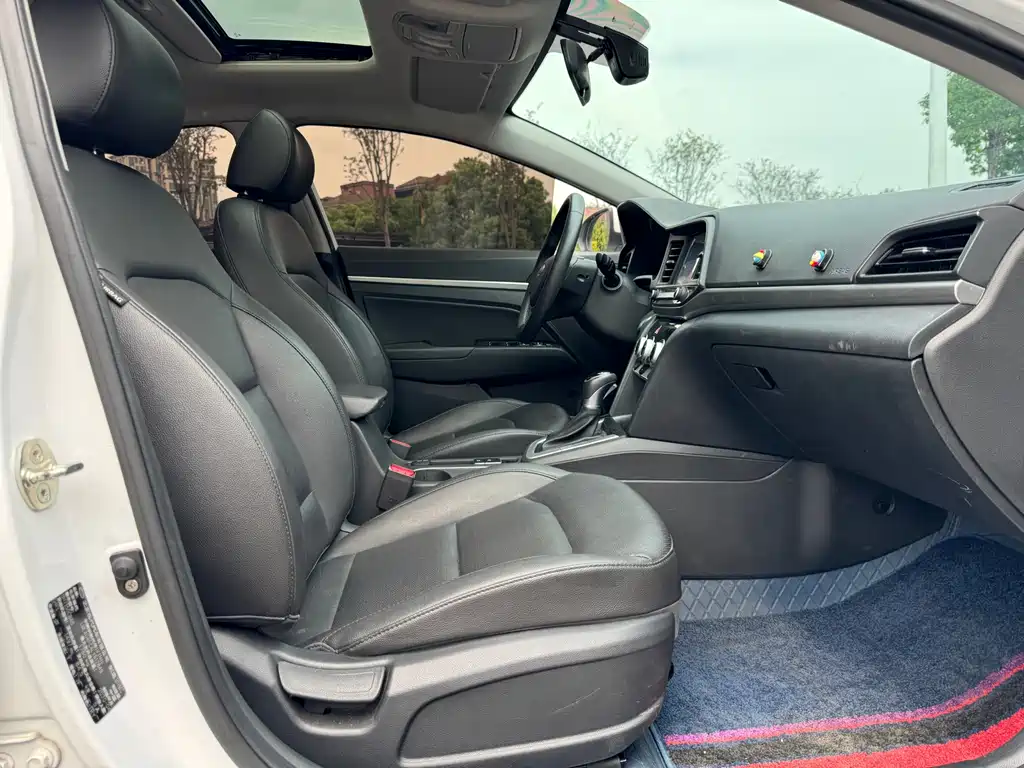 Hyundai Elantra 2020 1.5L CVT Elite