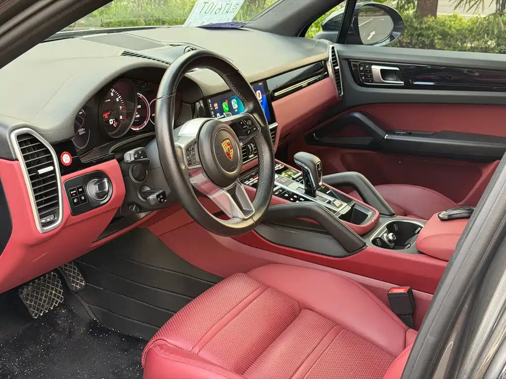 Porsche Cayenne — миниатюра 4