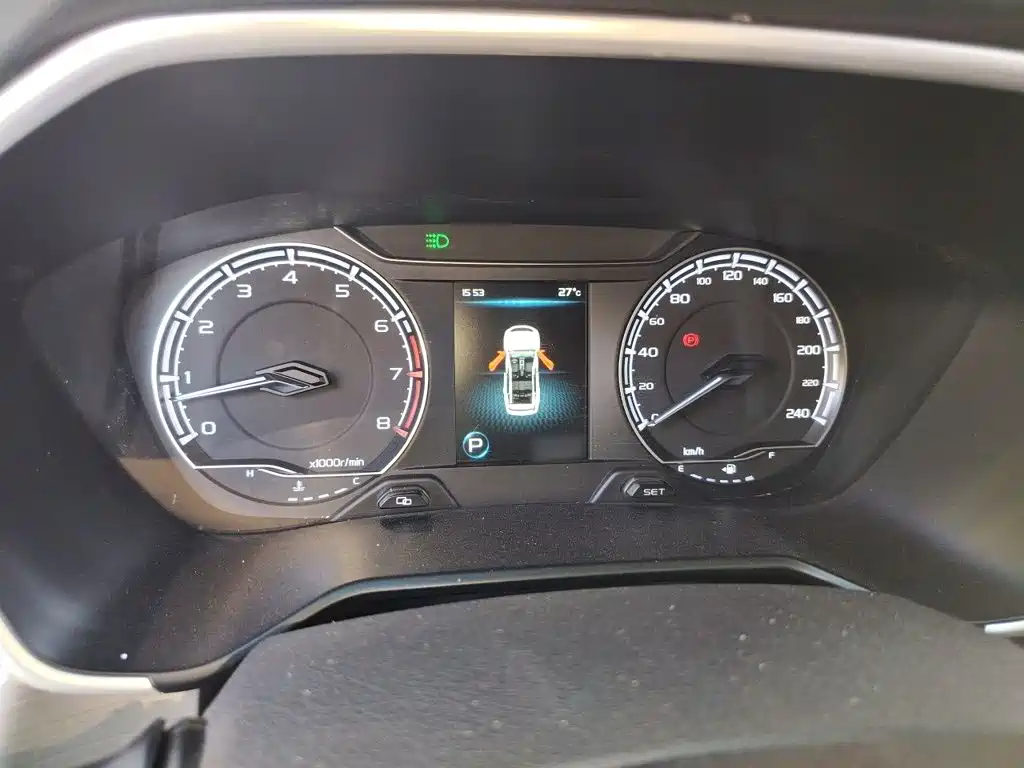 Geely Vision X6 — миниатюра 4