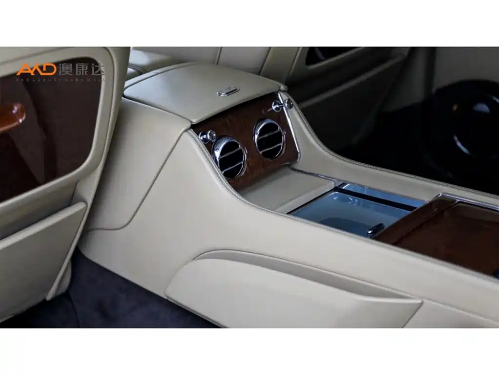 Bentley Mulsanne — миниатюра 9