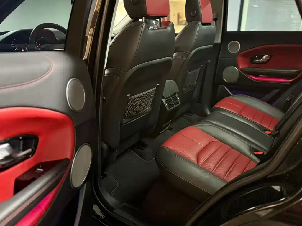 Land Rover Evoque — миниатюра 12
