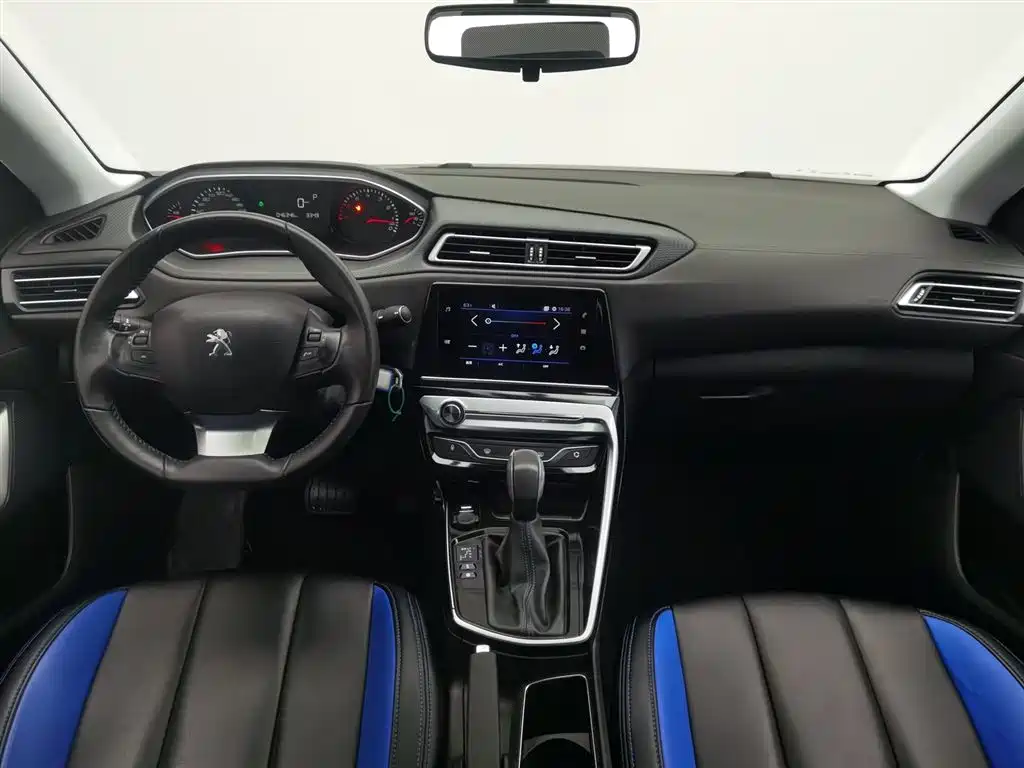 Peugeot 308 2018 1.6L AT Luxury