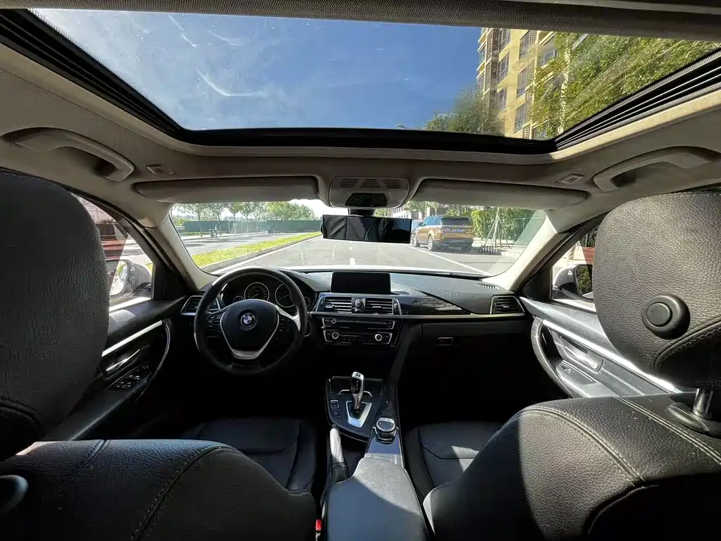 BMW 3 Series — миниатюра 30