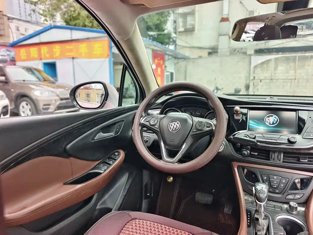 Buick Envision Plus — миниатюра 8