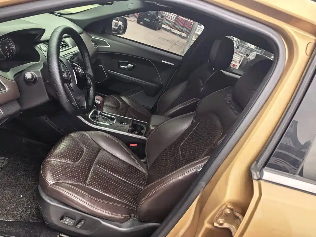 Landwind Landwind X7 — миниатюра 7