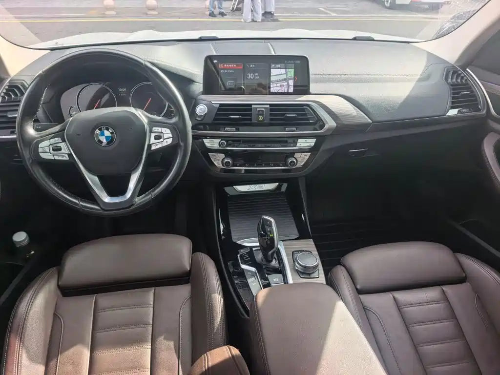 BMW X3 — миниатюра 7