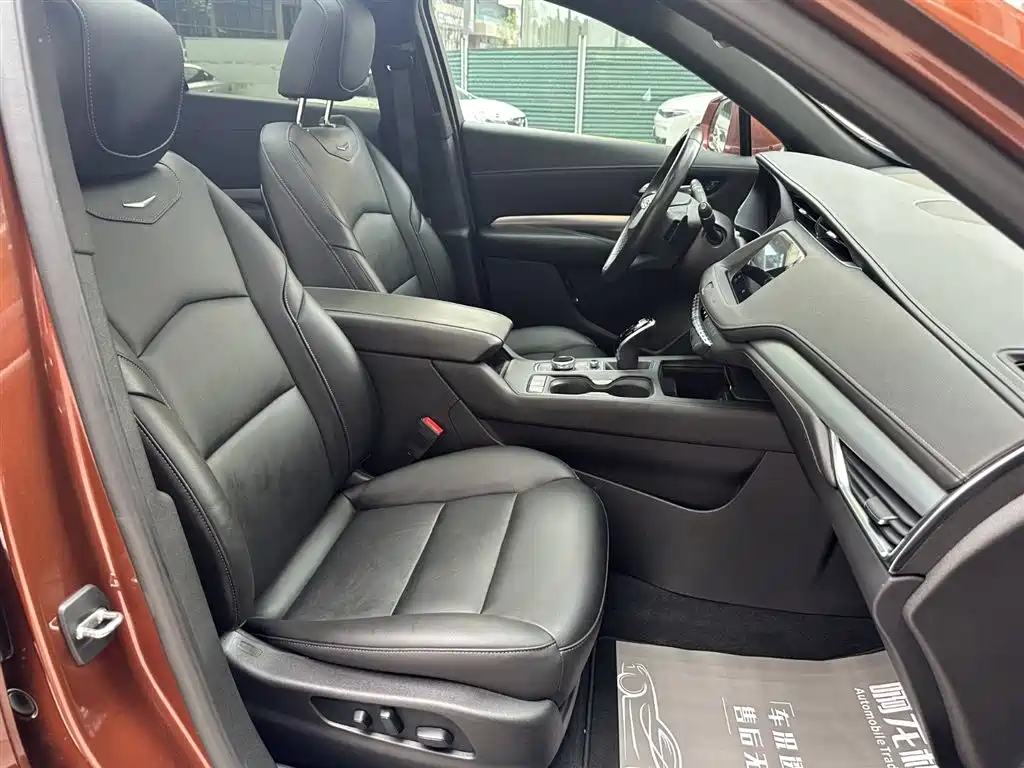 Cadillac XT4 2021 28T Luxury
