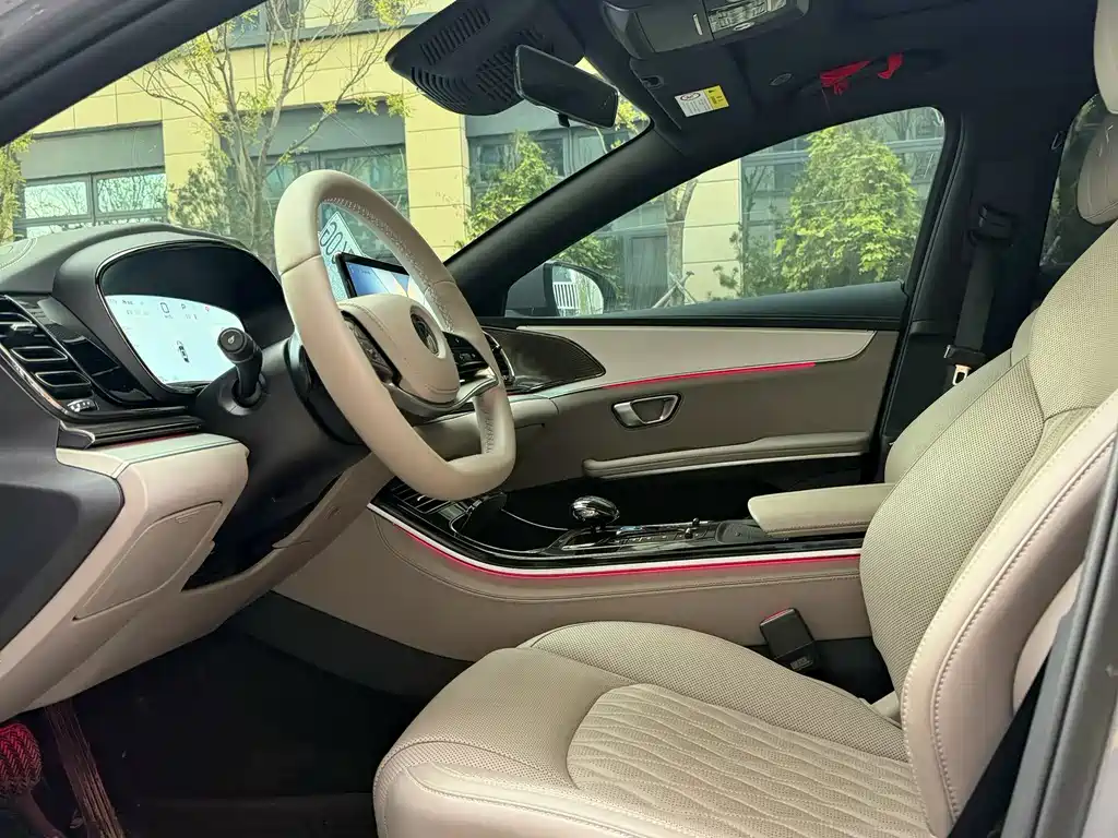 BYD Han — миниатюра 4