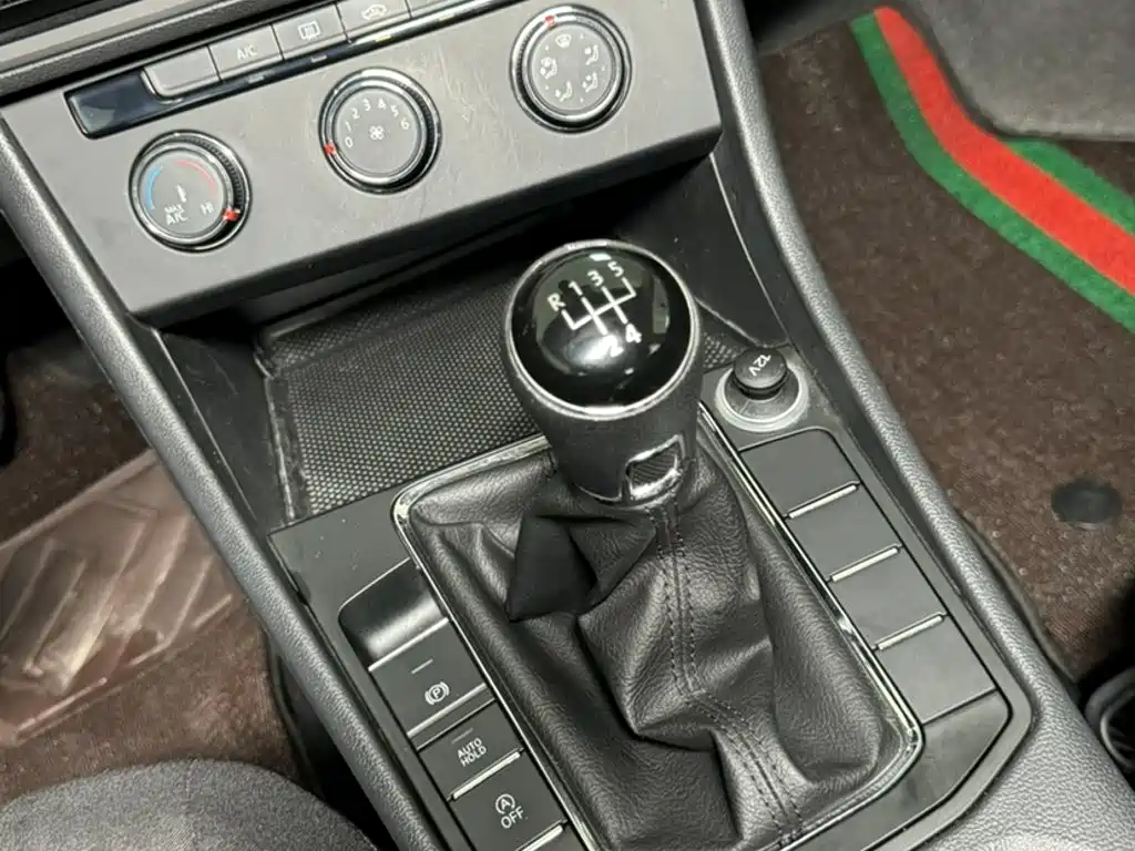 Volkswagen Bora — миниатюра 11