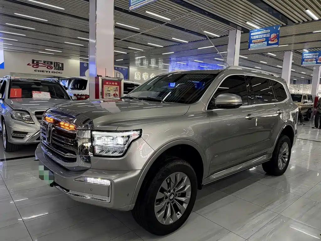 Tank 500 PHEV