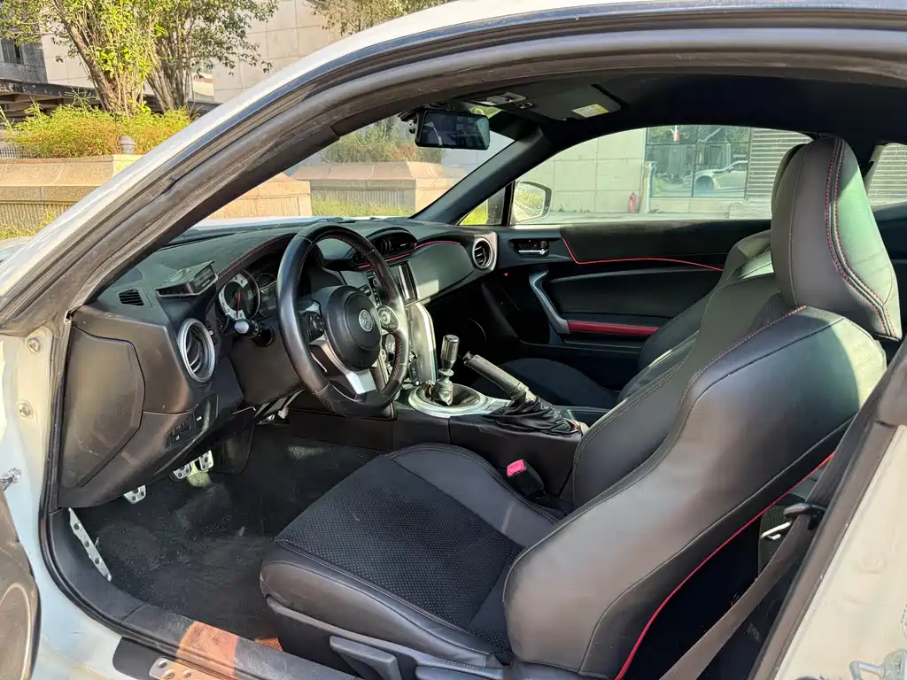 Toyota 86 — миниатюра 4