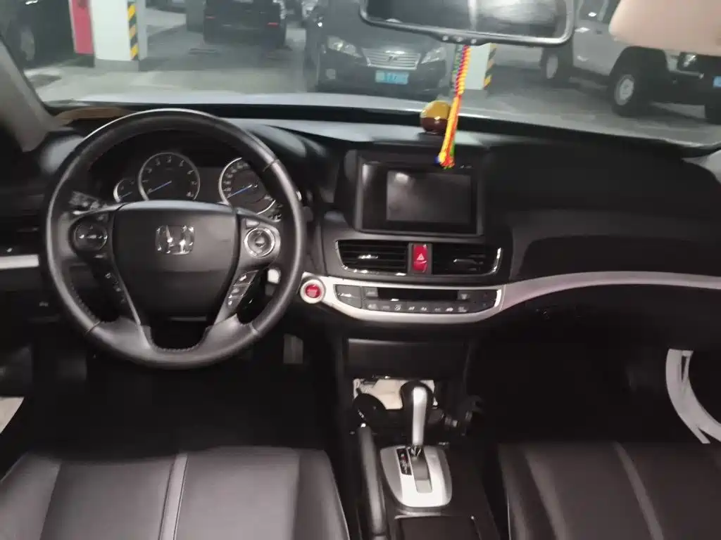 Honda Crosstour — миниатюра 13