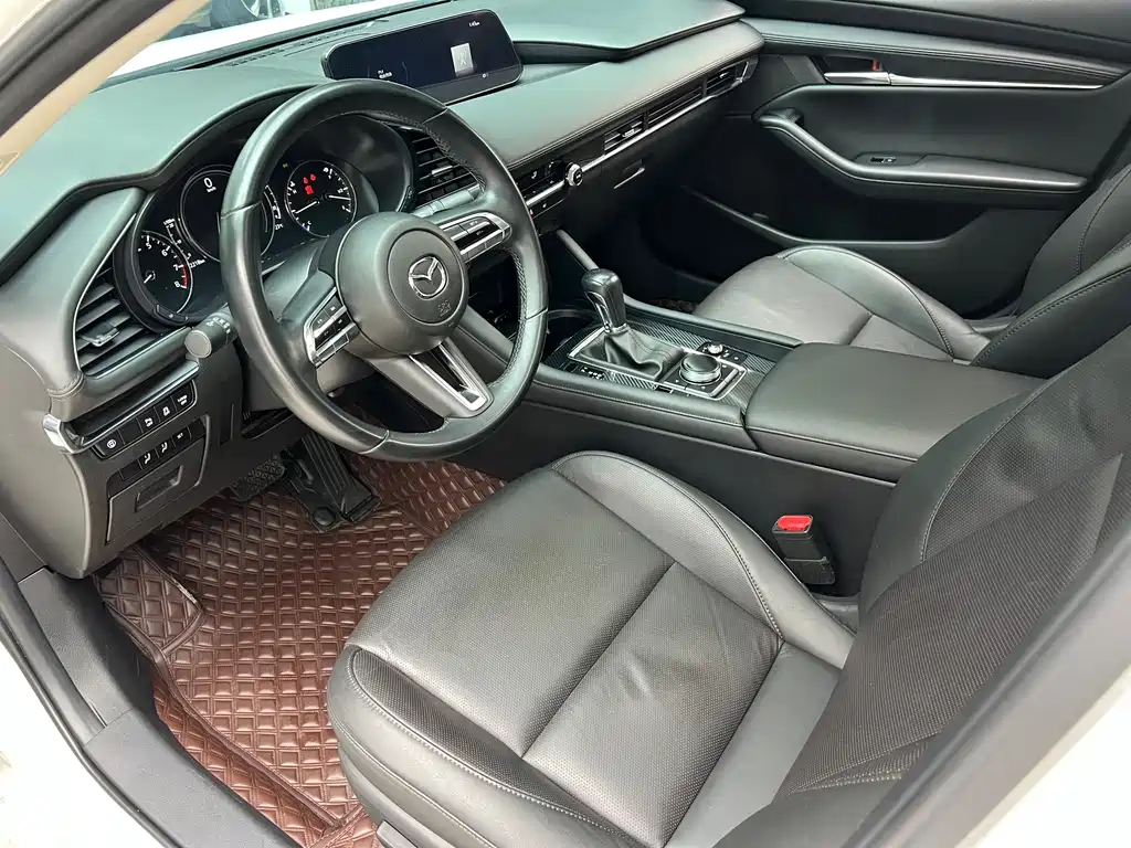 Mazda 3 Axela — миниатюра 9