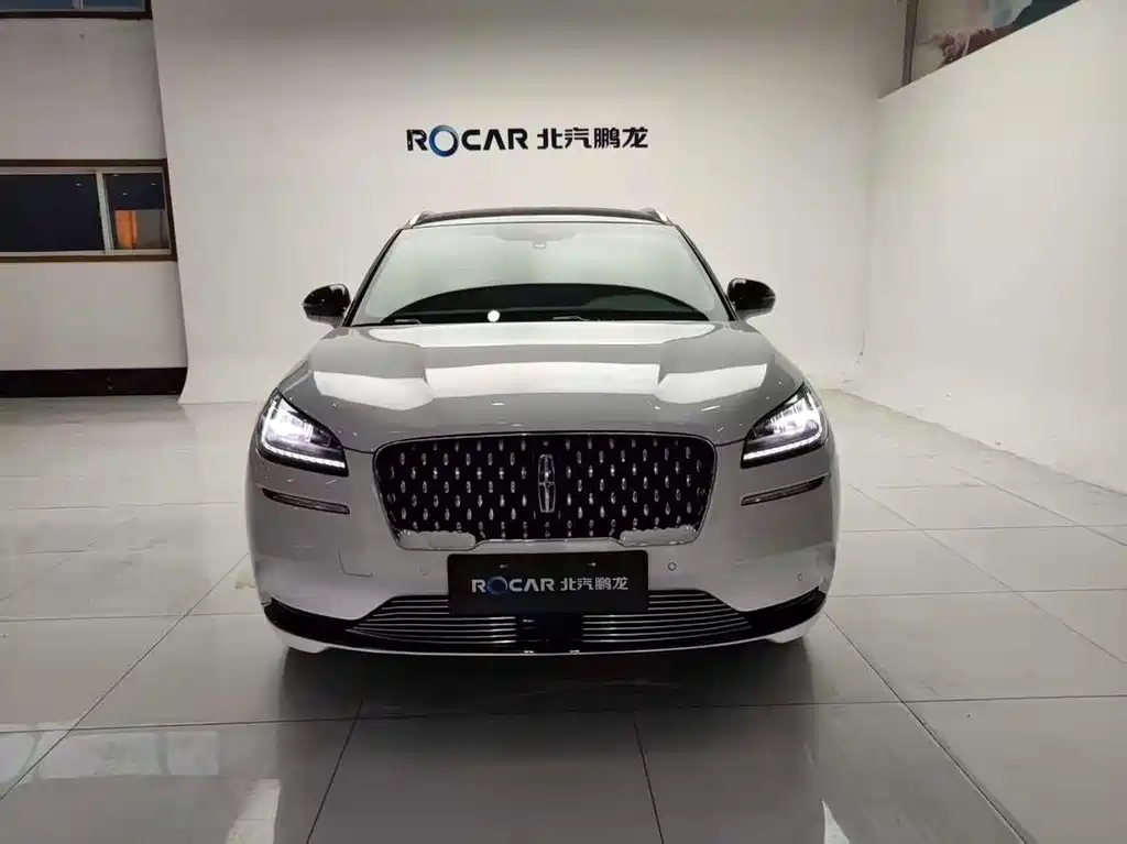 Lincoln Corsair Hybrid — миниатюра 19