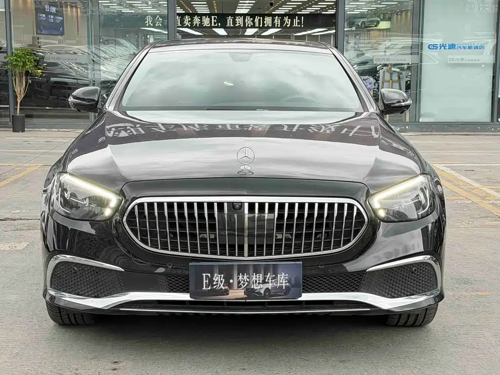 Mercedes-Benz E-Class 2021